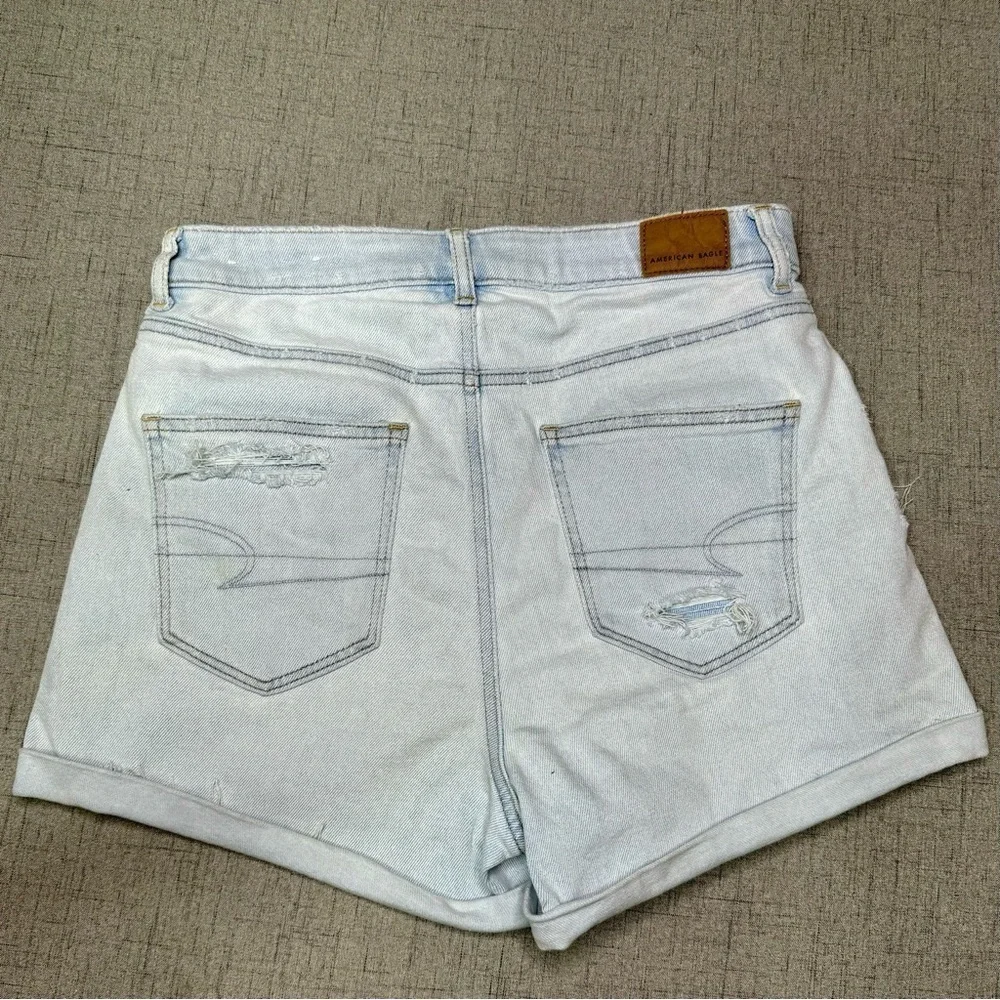 American Eagle Mom Short Distressed Destroyed Stretch High Rise Light Blue 8